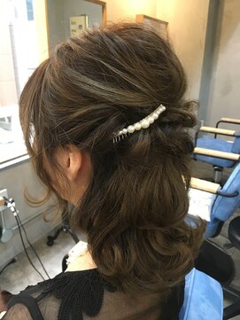 ロア ヘアーコーディネート 四条烏丸店(LoRE hair coordinate) ☆L oRE☆ハーフアップアレンジ