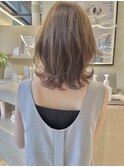 くびれミディ　ミディアム　レイヤーカット　ボブレイヤー