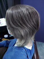 カルム(Calme)&nbsp;インナーカラー＋ショートスタイル