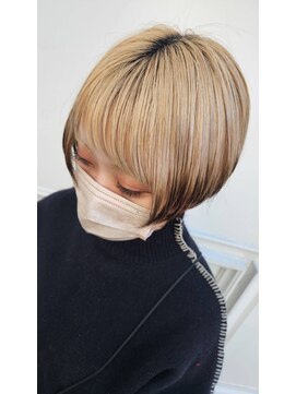 六本木美容室 白金店 ハイトーンショート