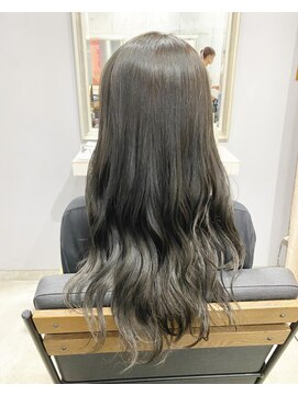 レイドバック(LAID BACK) 【代官山美容室】グレージュ☆ワンカラー