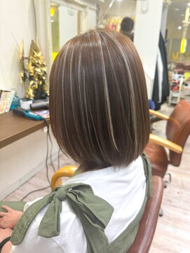 デザイナーズ ファクトリー(Designer's Factory) ボブカット ブラウンカラー ハイライト