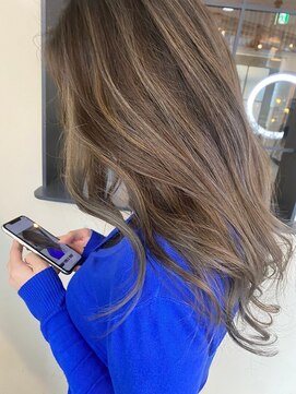 ブルーアンドカンパニー(BLUE&Co.) ハイライトカラー