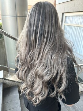 フロクシノーシナイヒリパイリフィケーション(Floccinaucinihilipilification) skeleton バレイヤージュ