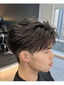 バース 梅田中崎町店(BIRTH) 韓国へアカルマパーマワックスなしセンターパート黒髪ウルフ