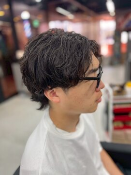 カーニー 北千住(kearny) メンズカットパーマ/ニュアンスパーマ/フェザーパーマ[北千住]