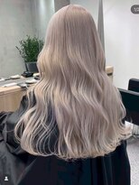 ペレ 梅田(PELE)&nbsp;ミディアムヘア/暗めカラー/グラン マッシュ/梅田