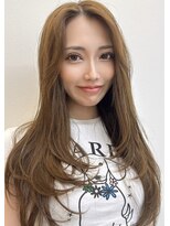 リア(riah) 韓国ヘアーハッシュカットレイヤーカットハイライトカラー