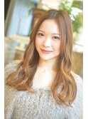 mavie ハイトーンでのゆるふわパーマ