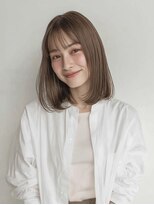 アブニールドール 大山台店&nbsp;ハッシュカット/グレージュ/デザインカラー/柏の葉