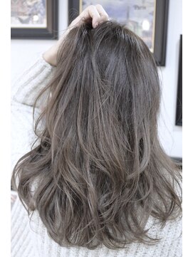 ノーム 横浜(NORM) Norm横浜 アッシュグレージュ☆