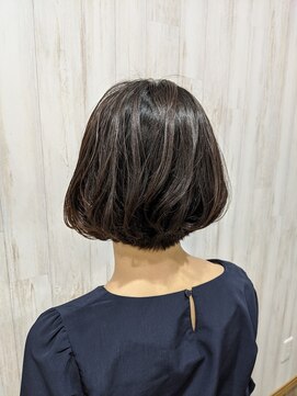 ムーナ(Muwna) ボブスタイル