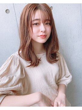 リコバイアフロート(riko by afloat) くびれひし形シルエット抜け感ミディアムレイヤー【riko立野】