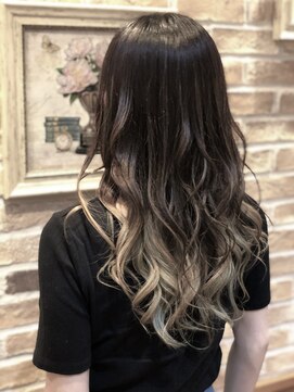 フルール たまプラーザ(Fleur) ローバレイヤージュ×アッシュグレー☆澤本大樹