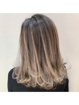 ユアーズヘアセカンド(youres hair 2'nd) ハイライト/バレイヤージュ/透明感グレージュ/アッシュベージュ