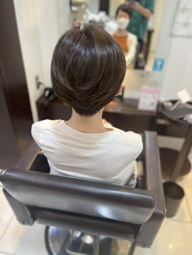 スティラ スムース 高田馬場(Stilla smooth) 美髪ショートスタイル