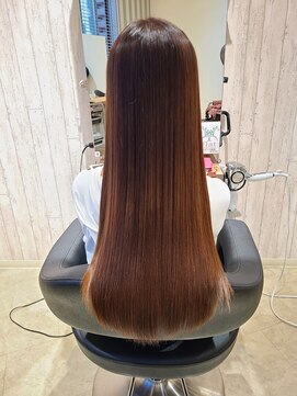 ヘアサロン フラット(hair salon flat) プロテスTRうるツヤスーパーロングストレートブラウン20代30代