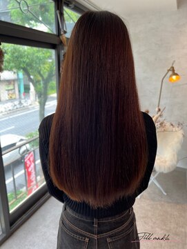 ジル アンク(Jill ankh) 《Jillankh 姫路駅前》ハイブリッド縮毛矯正　艶髪　ロング