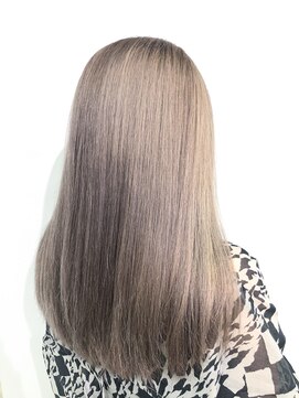 ピカソ こあら店 ミルクティーグレージュ