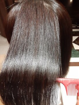 アールクリエイション(AHL creation) うる艶美髪矯正