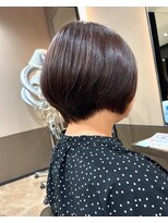 メゾンブラン アヴェダ(Maison Blanc AVEDA) 30代40代50代自然なまるみショート落ち着いたベージュカラー