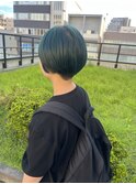 deep green×刈り上げショート
