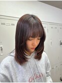 毛先ワンカールで可愛いミディアムレイヤー