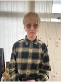 金髪スパイキーショートベリーショートハイトーンカラー