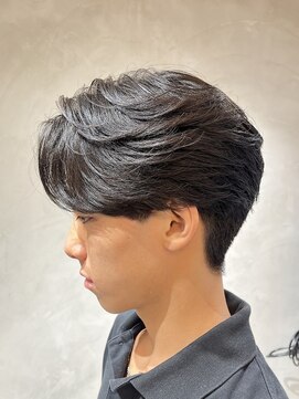 ニコ トウキョウ ヨコハマ(nico) センターパートニュアンスパーマ