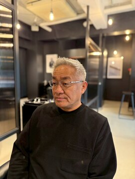 ザマンリバレッジニューヨーク(THE MAN LeverageNewYork) 広尾駅/MEN'S/メンズカット/メンズパーマ/フェードカット