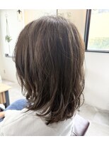 ルノ(Luno)&nbsp;取れかけパーマミディアムスタイル