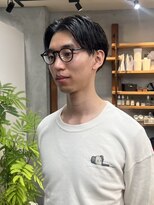 シー(Ciii)&nbsp;メンズカット長崎◎刈り上げセンターパート