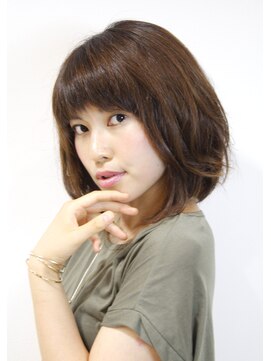 ヘアープロデュース フラックス(HAIR PRODUCE flux) 【flux】アズリーボブ【西淀川区,尼崎駅,出来島,千鳥橋駅】