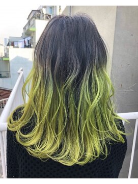 ジーナ(XENA) ライムイエローグラデーション