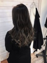 ヘアーサロン カヴィエ(hair salon covie)&nbsp;バレイヤージュカラー ハイライト グラデーション