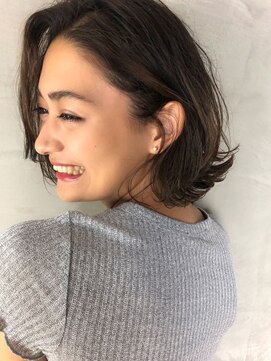 プログレス 武蔵藤沢店(PROGRESS) 外ハネ_レトロ風ショート