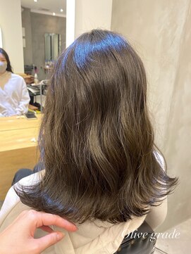 ジーナ 博多(Zina) スローカラーショコラグレージュひし形シルエット外ハネボブ