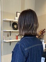 アットラップレーヴ(attrape-reve)&nbsp;【attrape-reve】切りっぱなしボブ×グラデーションカラー