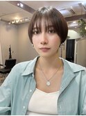韓国風マッシュショート/ボブ/大人かわいいフェザーバング地毛風