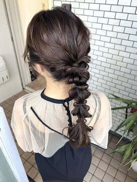 フェリーチェ(Felice) 編みおろしポニー ヘアセット お呼ばれヘア