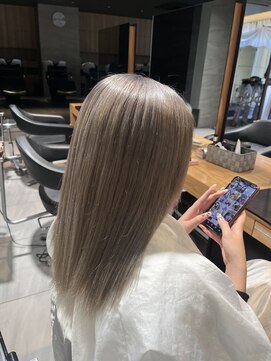 リー 京橋(Lee) グレーベージュカラー