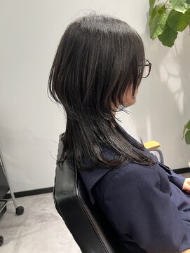 スミ(sumi) ウルフカット/長崎ウルフカット/ウルフヘア/20代30代40代◎岩田