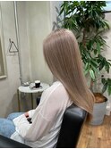 ミルクティーベージュ×ストレートロング