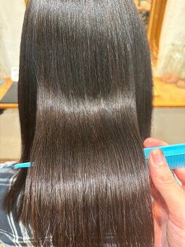 ゴーシェン 稲毛店(Goshen) 艶さらストレート