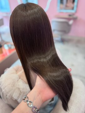 ウィクシーミミ 栄矢場町店(wixy mimi) オリーブベージュ