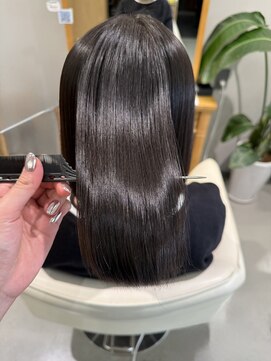 ファム 楽々園店(femme) 髪質改善ストレート◎