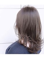 モアナ バイ ヘッドライト 三島店(Moana by HEADLIGHT) #レイヤーカット#ベージュカラー#髪質改善