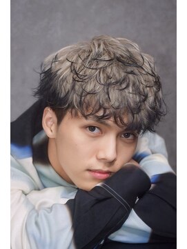 ノイル(Noil) 【KEISUKE∞/メンズカット】ラフエンドカラーマッシュ