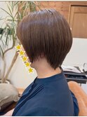 ショートボブ
