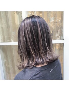 バグジー 小倉店(BAGZY) エアータッチで繊細な筋感!セピアグレージュ